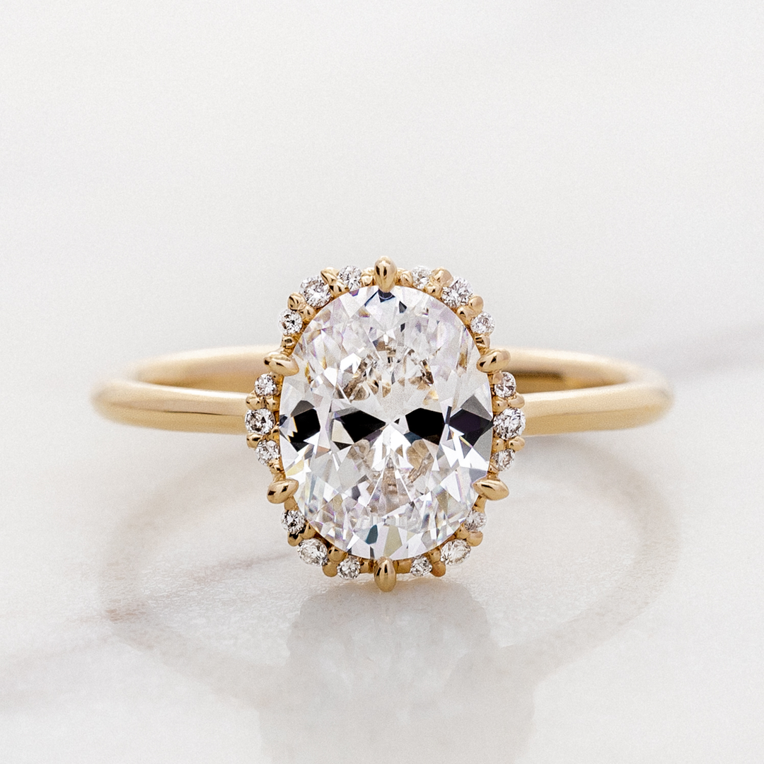 Ranunculus Oval Halo Ring