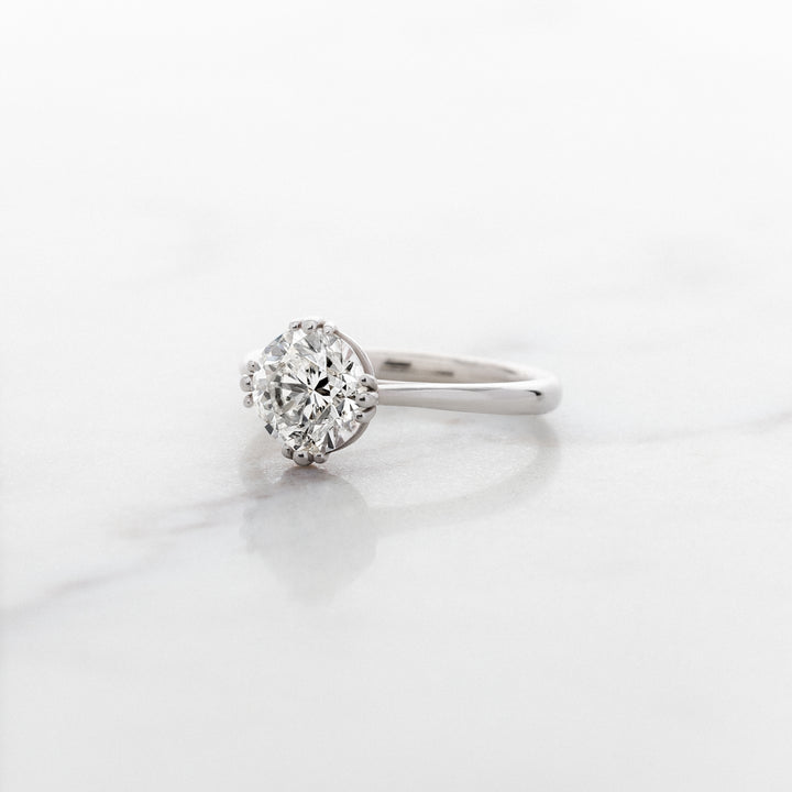 Tulip Round Solitaire