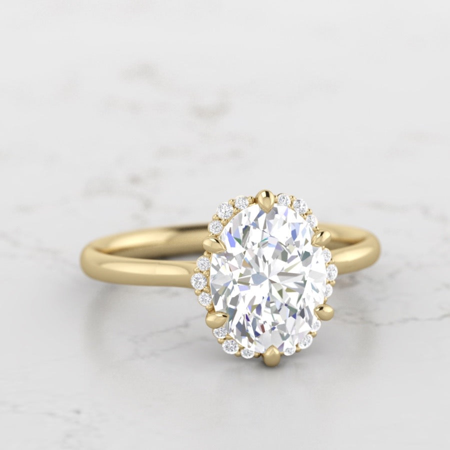 Ranunculus Oval Halo Ring