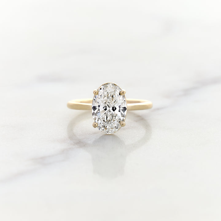 Rose Oval Solitaire