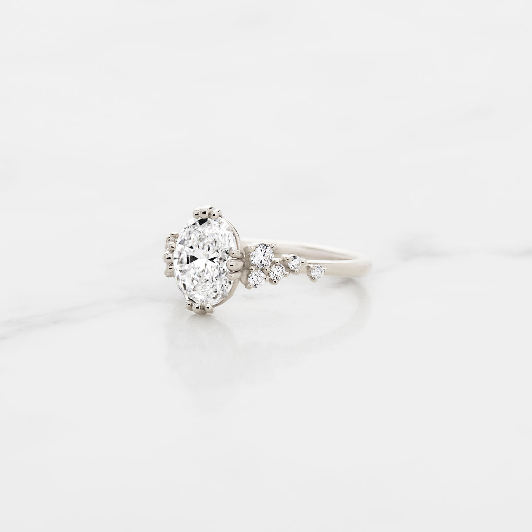 Lupine Oval Solitaire