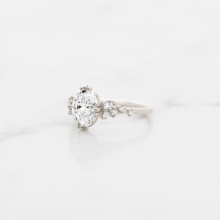 Lupine Oval Solitaire