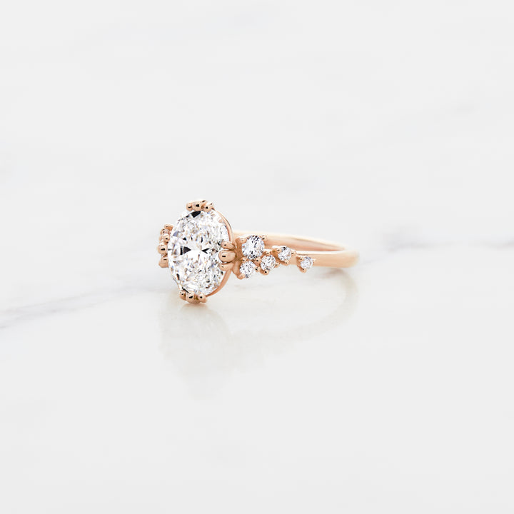 Lupine Oval Solitaire