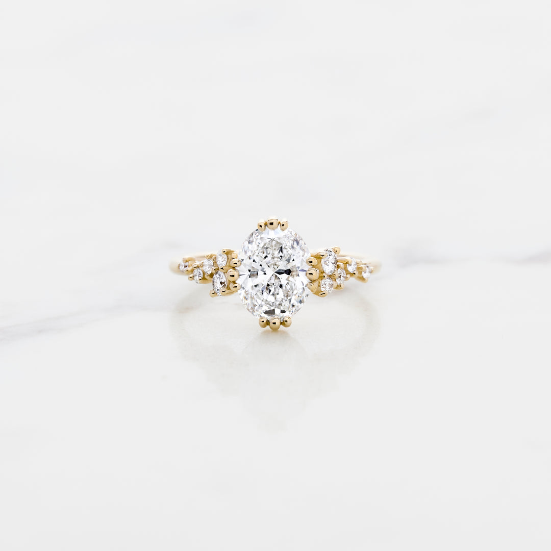 Lupine Oval Solitaire