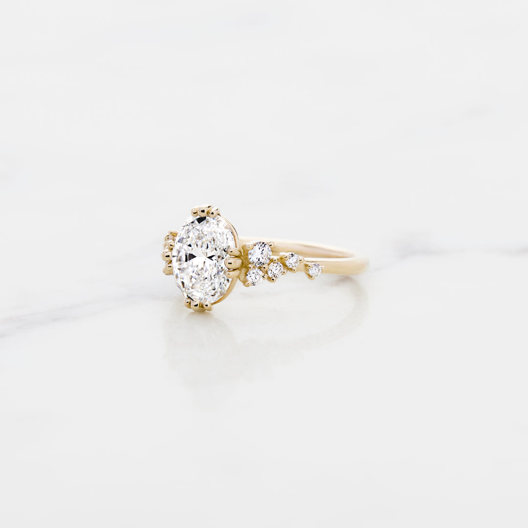 Lupine Oval Solitaire