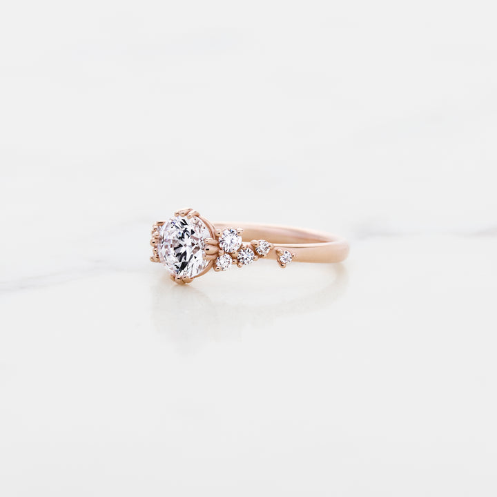 Lupine Round Solitaire