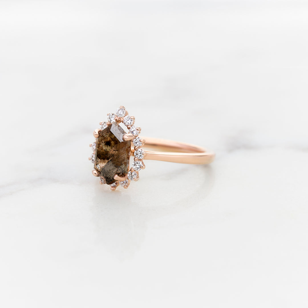 Hexagonal Galaxy Diamond in Edwardian Halo