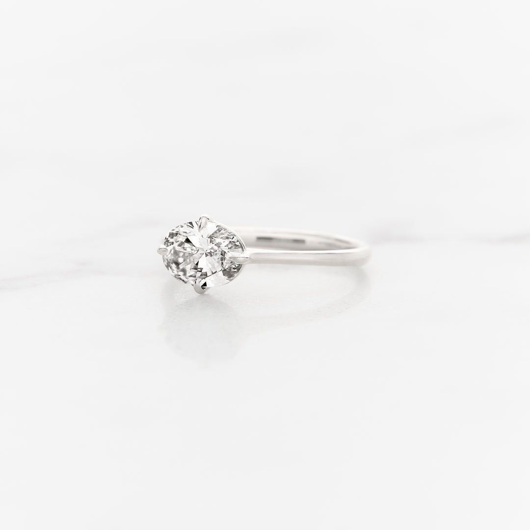Myrtle Horizontal Oval Solitaire
