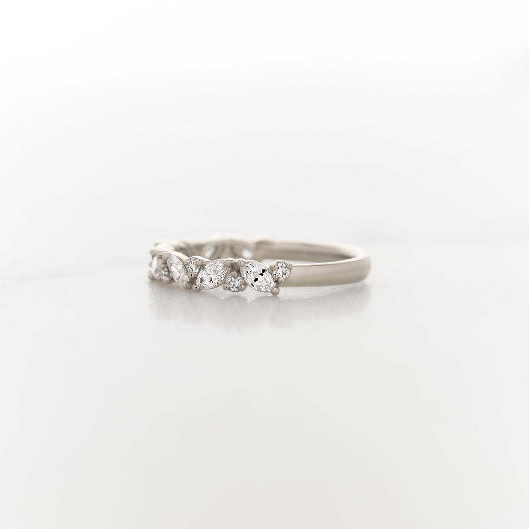 Grande Lala Half Set Diamond Band