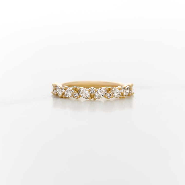 Grande Lala Half Set Diamond Band