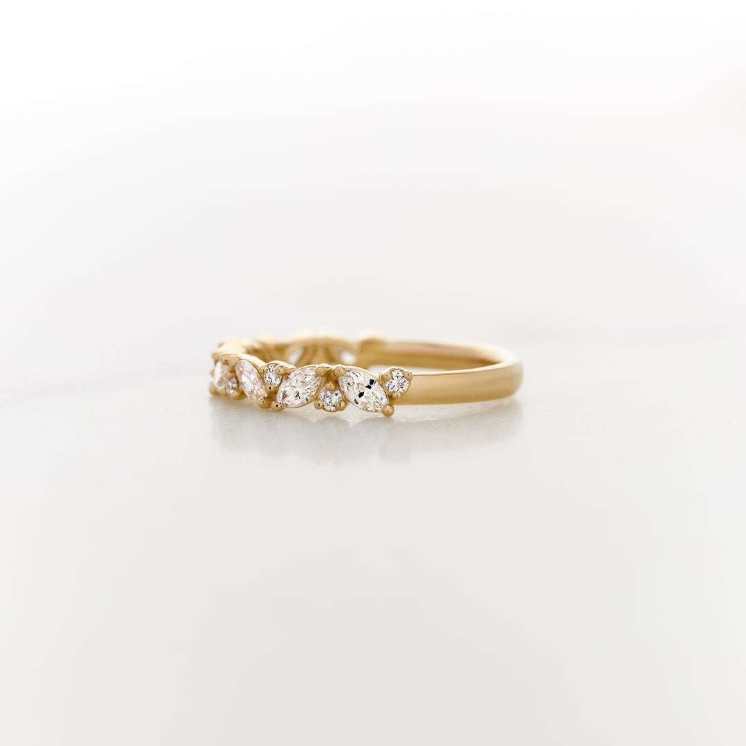 Grande Lala Half Set Diamond Band