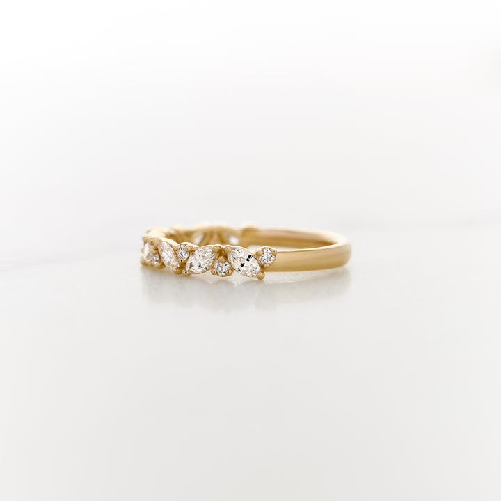 Grande Lala Half Set Diamond Band