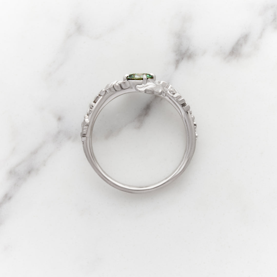 Green Diamond on an Oak Leaf Band