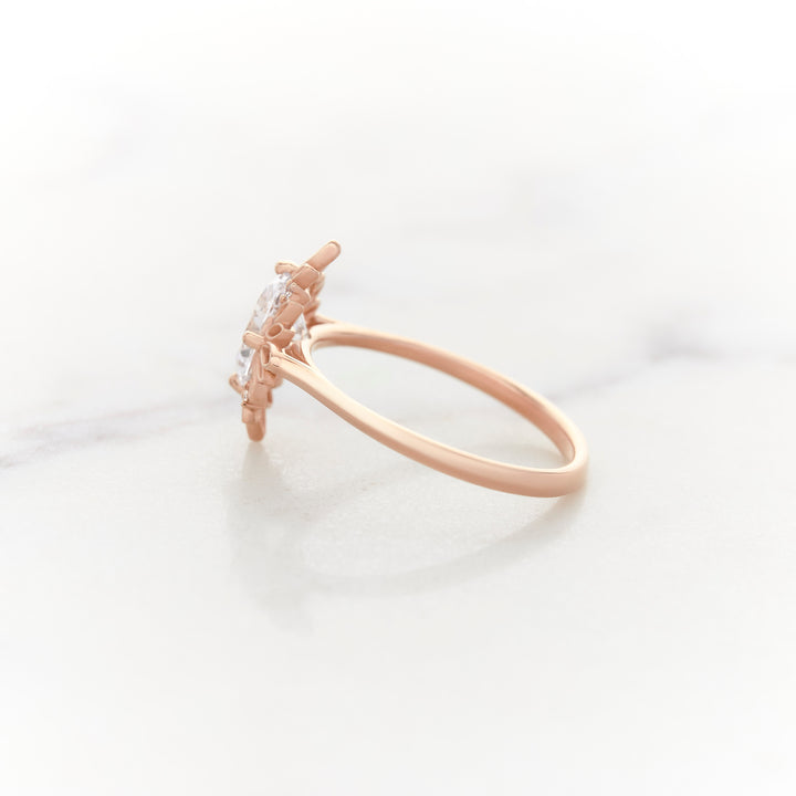 Ivy Oval Halo Ring