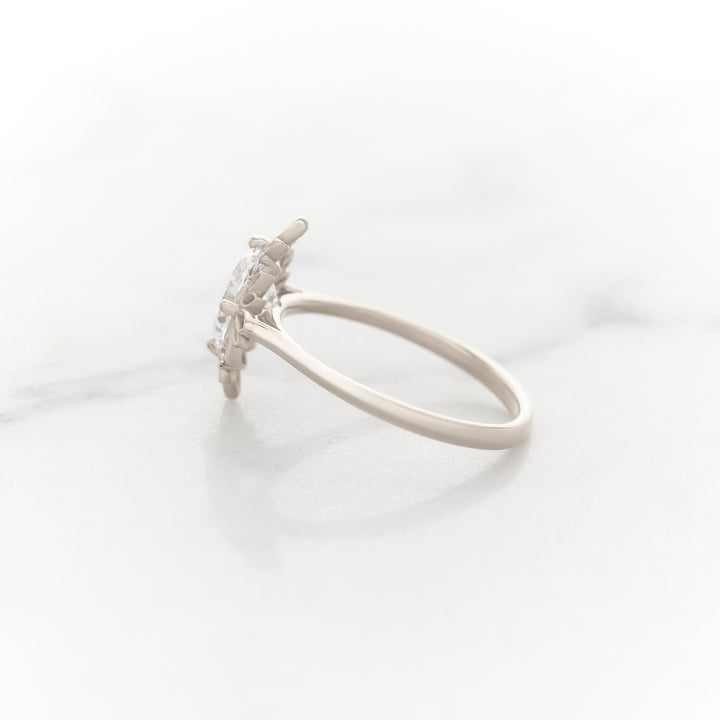 Ivy Oval Halo Ring
