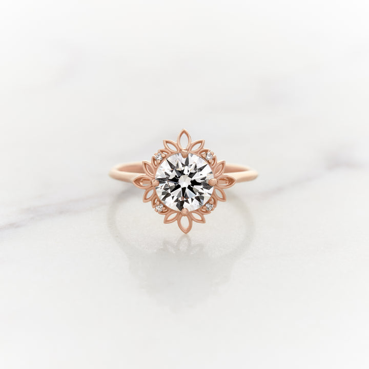 Ivy Round Halo Ring