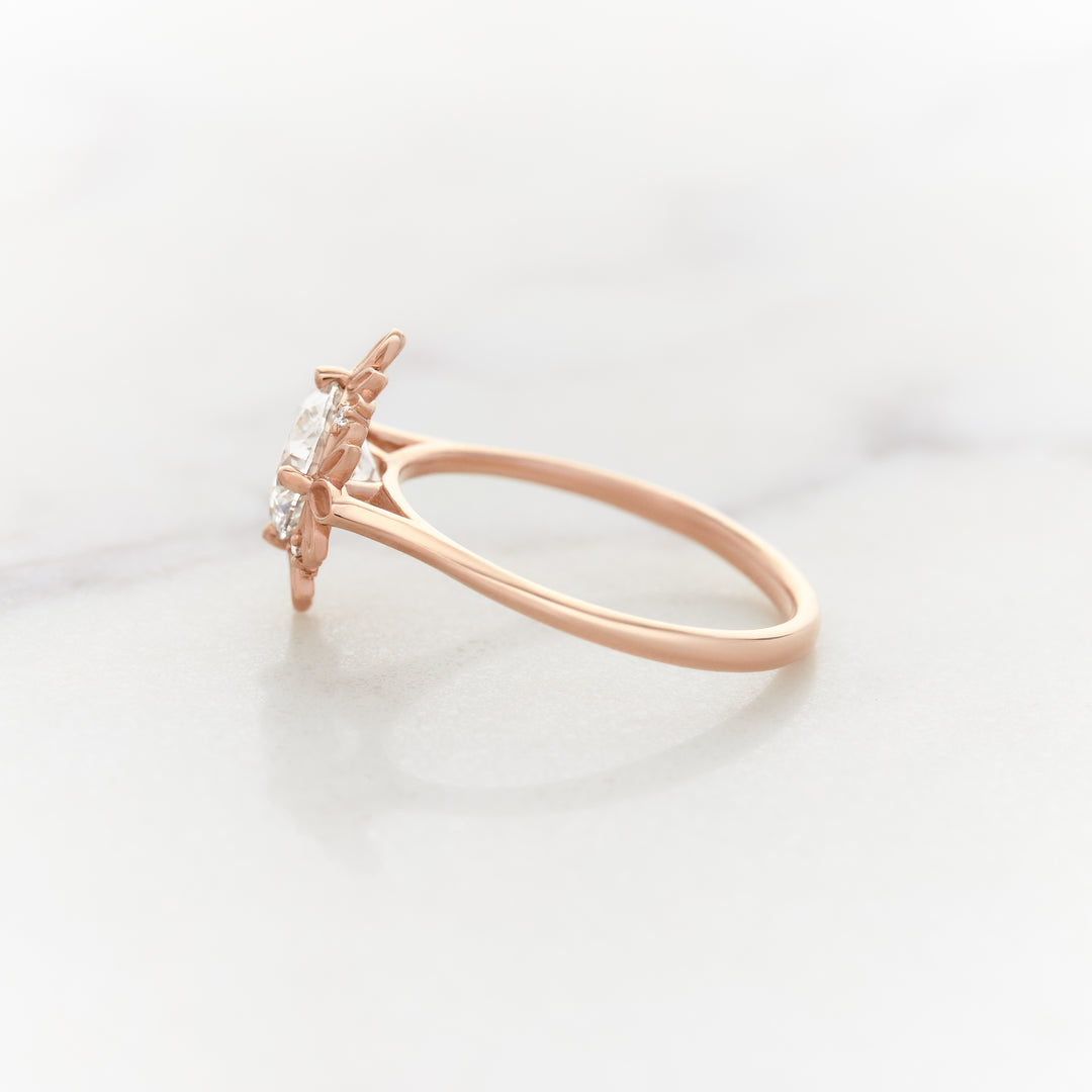 Ivy Round Halo Ring