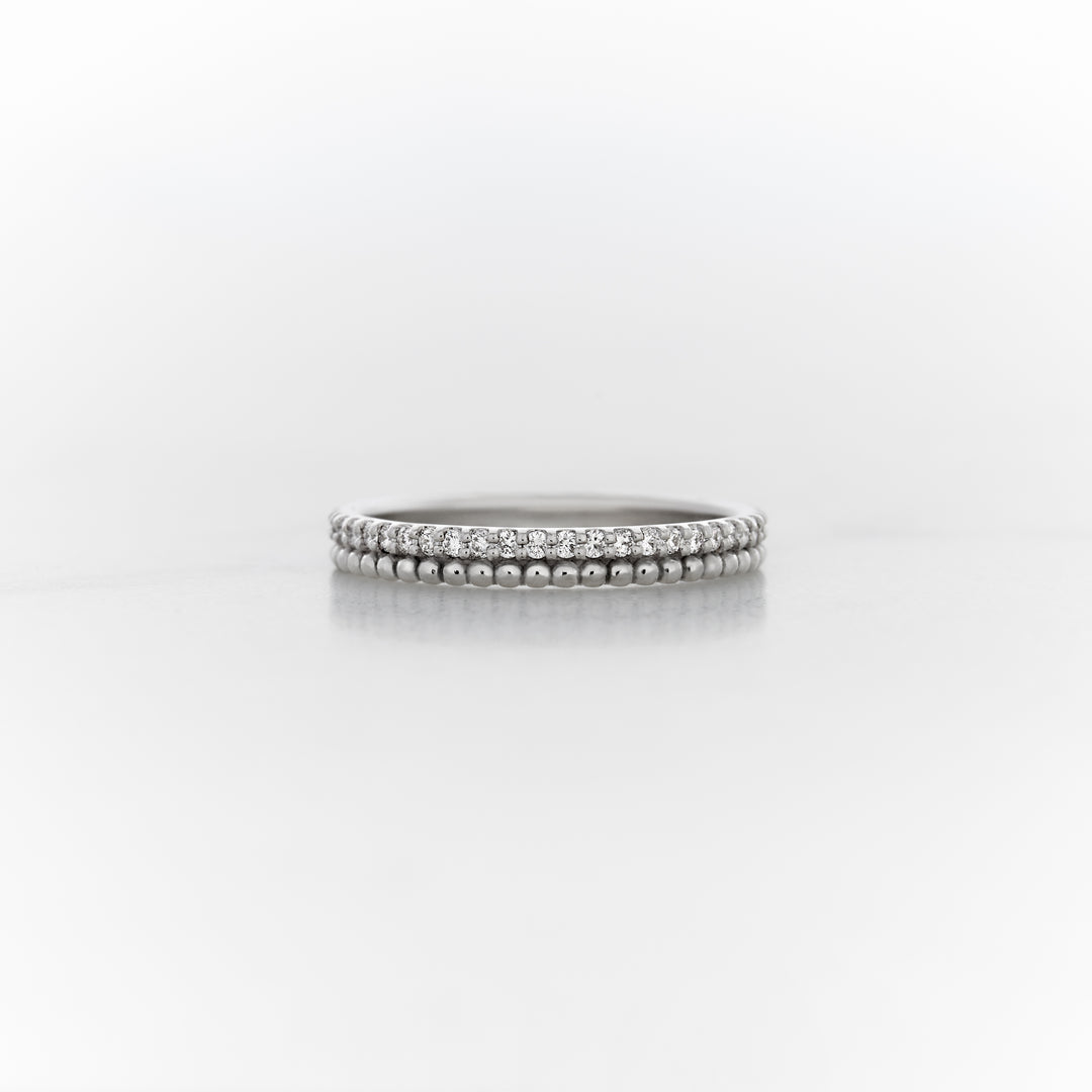 Medio Callisia Diamond Eternity Band