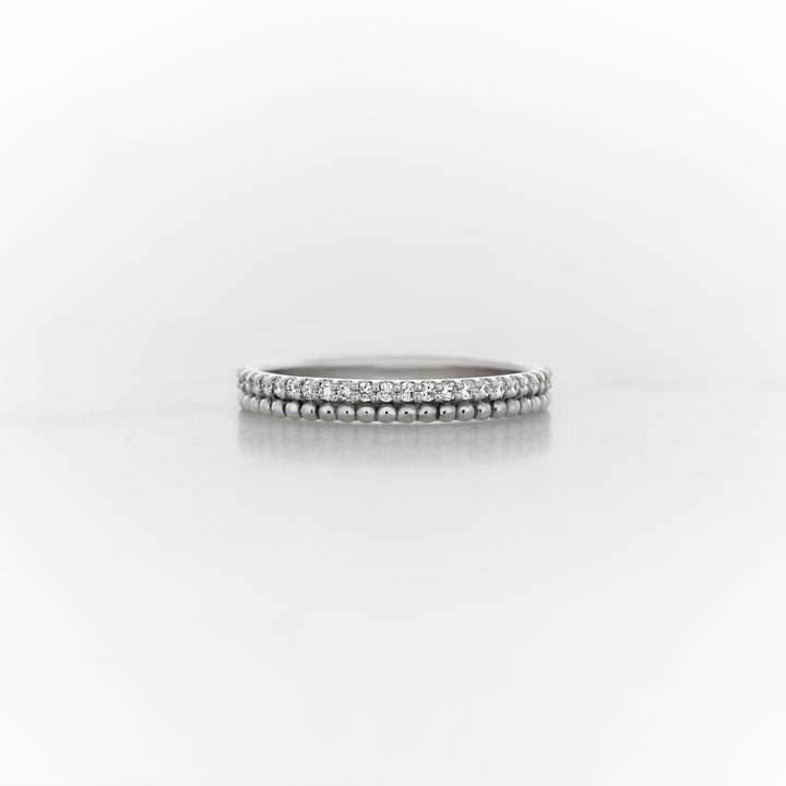 Medio Callisia Diamond Eternity Band
