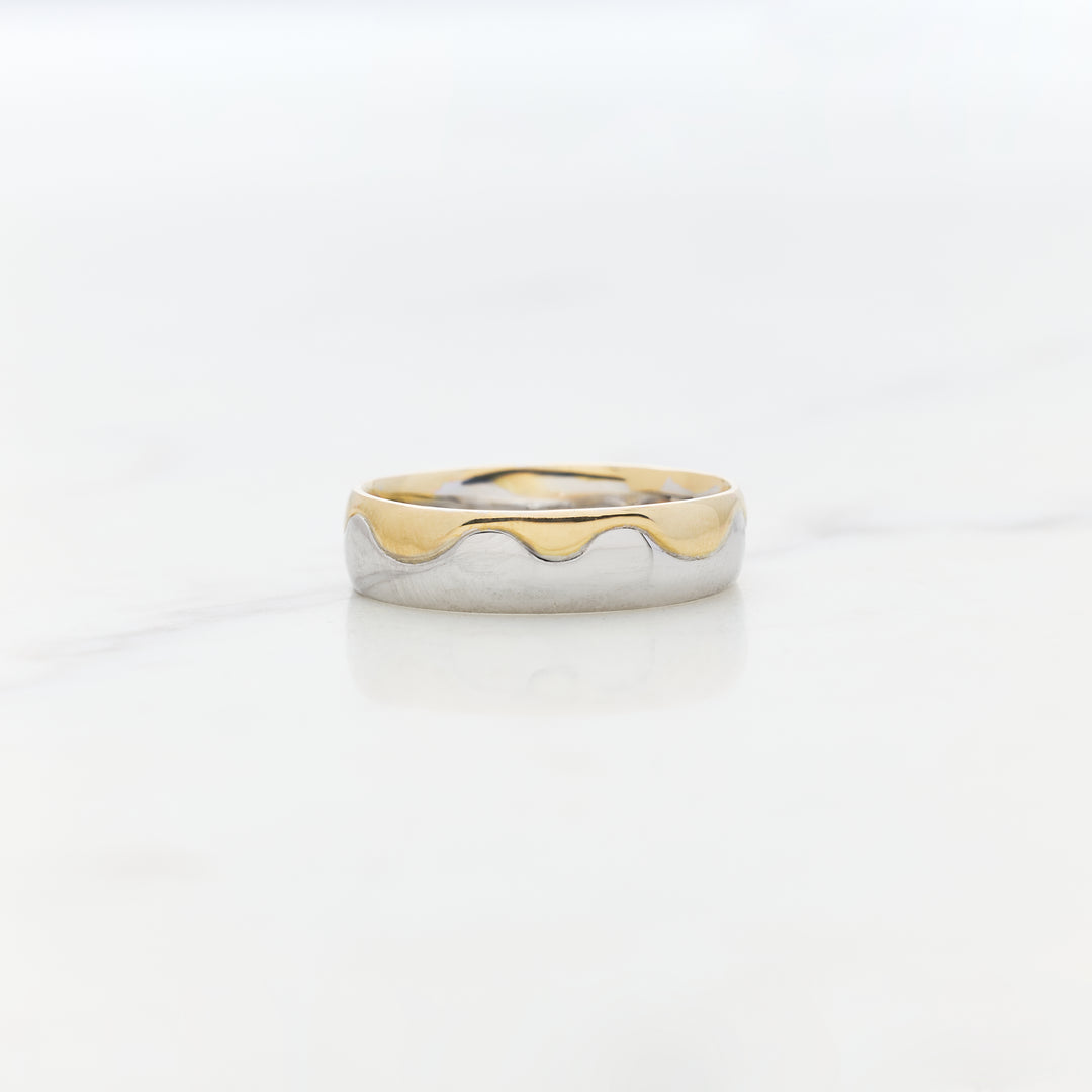 Two Tone Wave Band