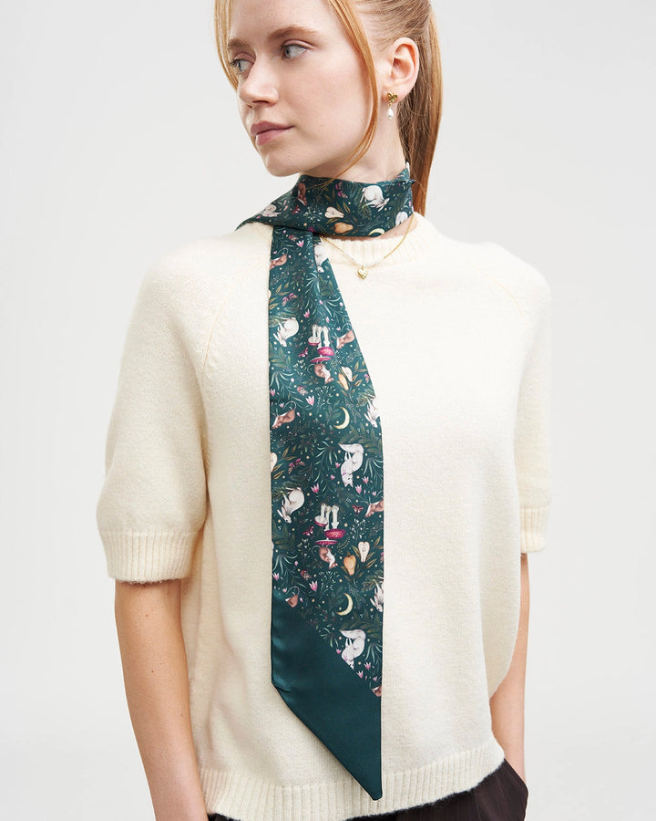 Niva Skinny Scarf in Forest Green