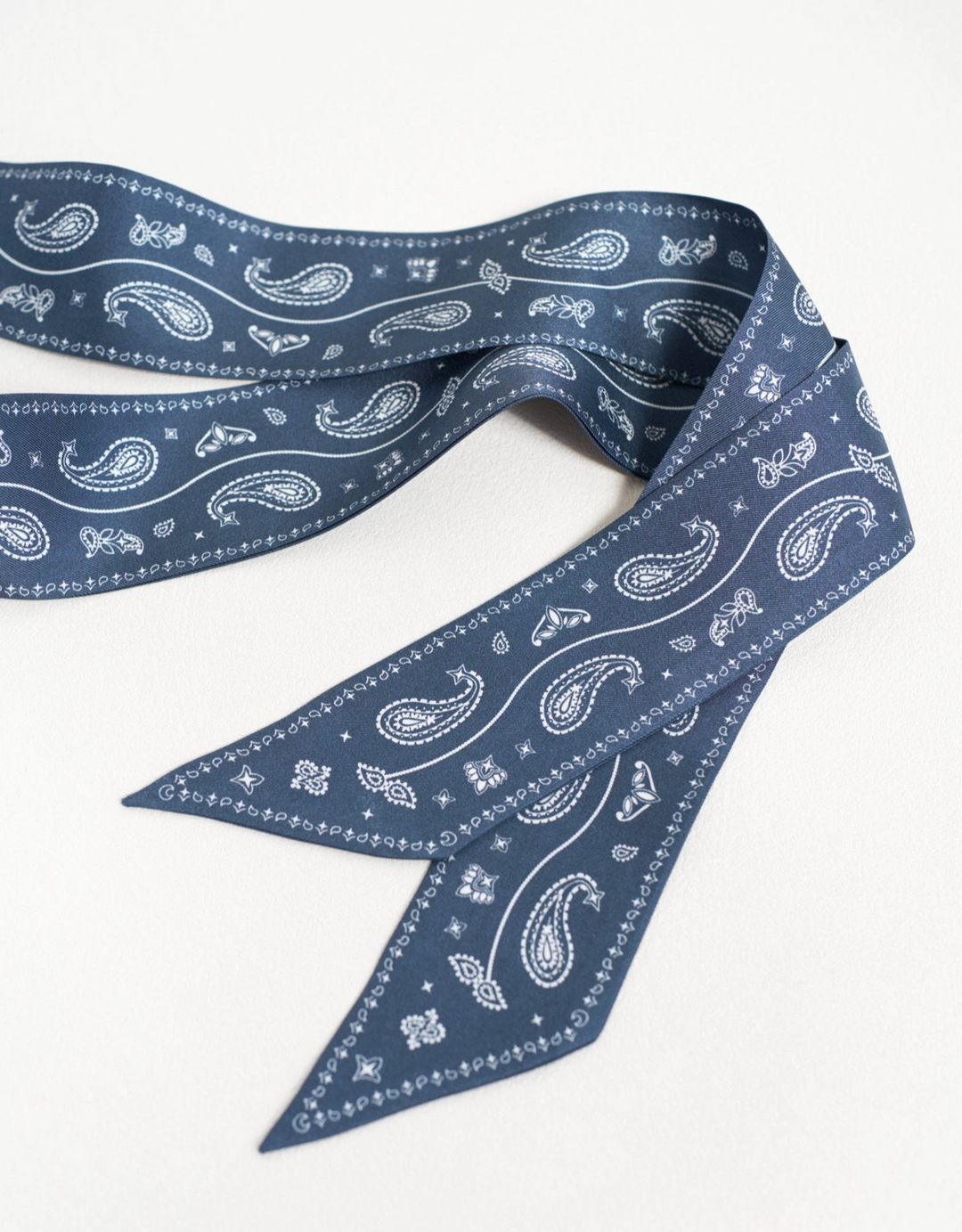 "Paisley" Silk Twill Skinny Scarf - Midnight Blue