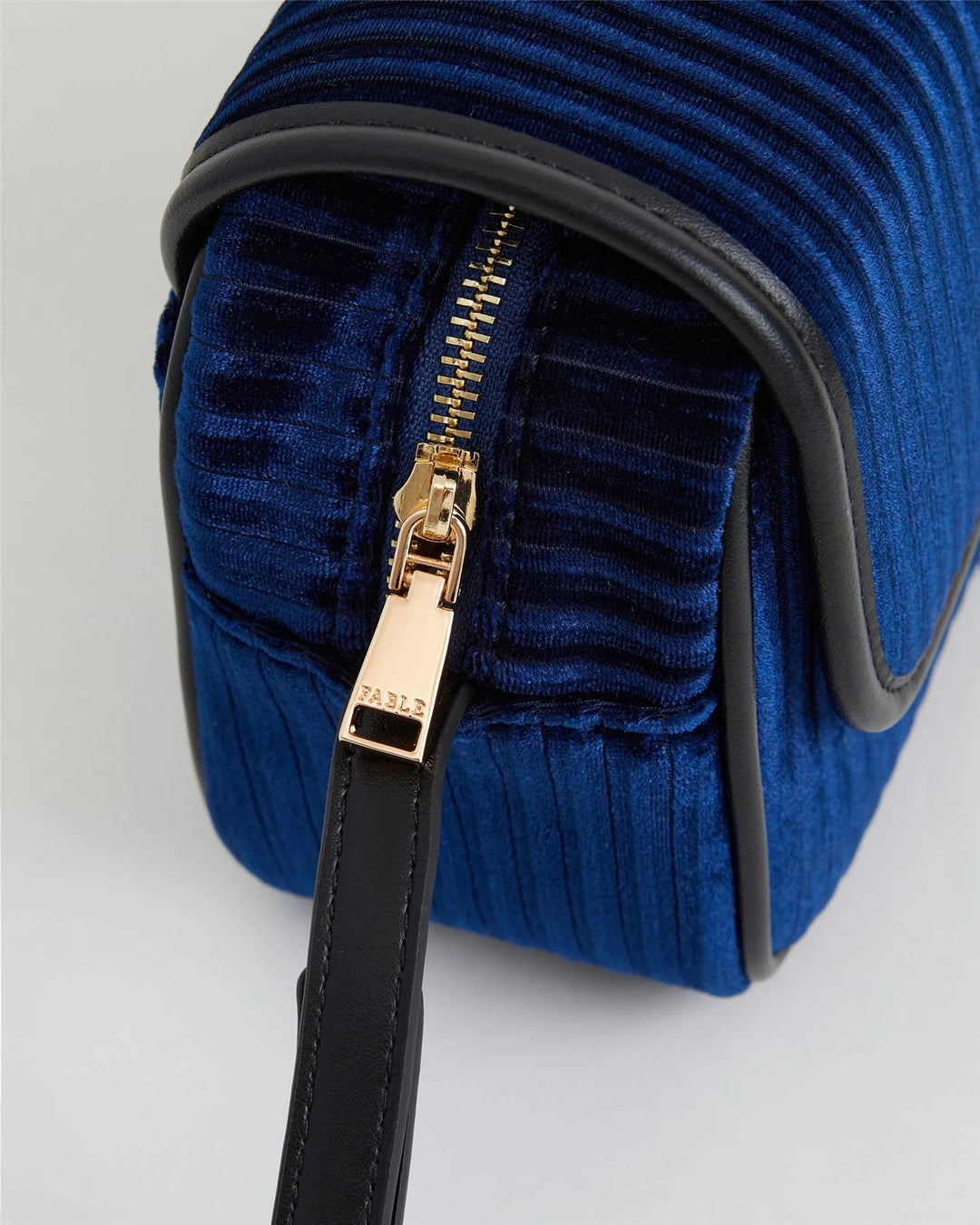 Vivianne Velvet Camera Bag - Sapphire Blue