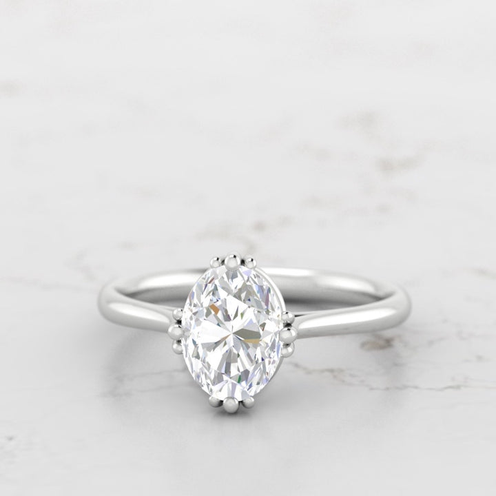 Tulip Oval Solitaire